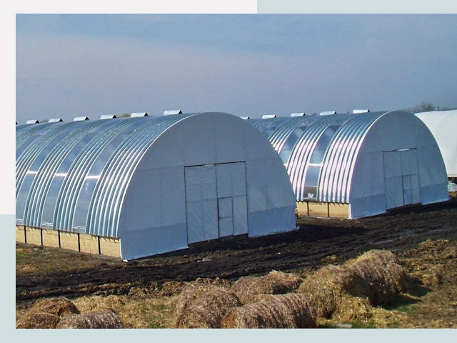 Сельскохозяйственные здания в Губахе