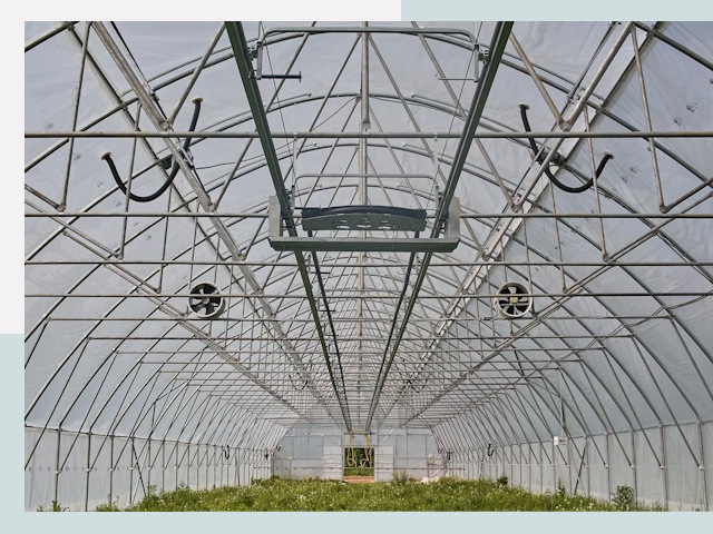 Строительство теплиц в Губахе