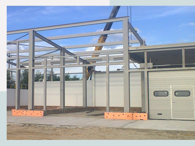 Строительство автосервисов от СтальСтрой-Гбх по цене 622 руб.