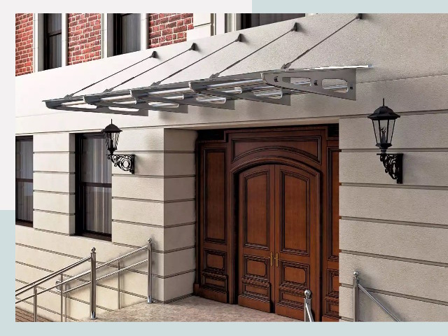 Металлические козырьки от 622 руб. в Губахе