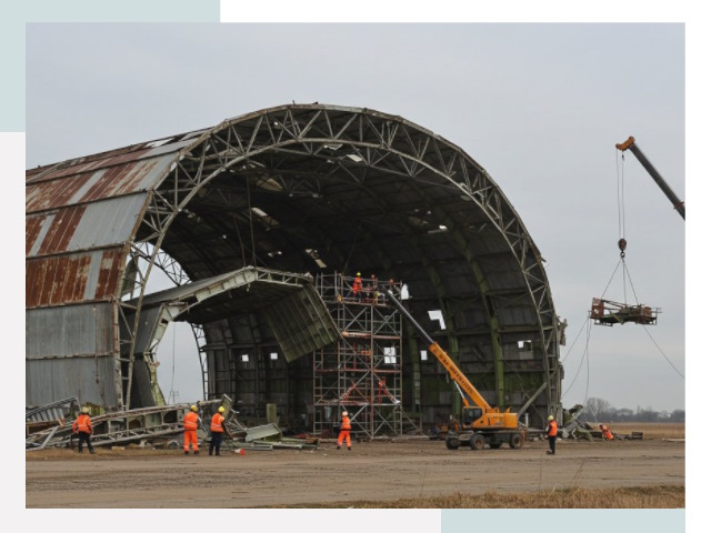 Демонтаж ангаров в Губахе